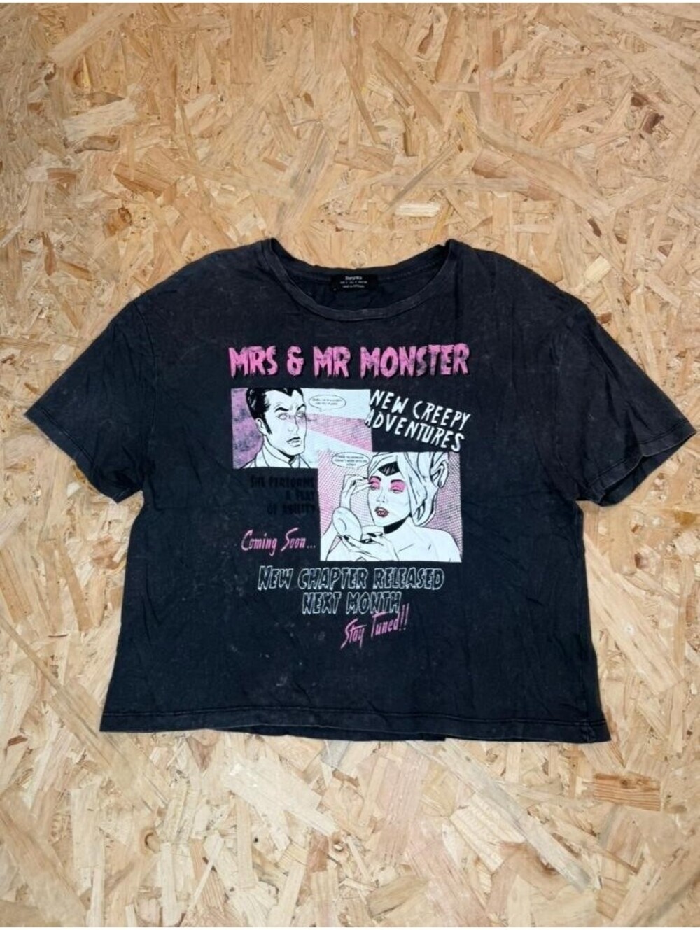 Bershka Mrs & Mr Monster Graphic Crop T-Shirt Mens Small Black Creepy Comic Tee